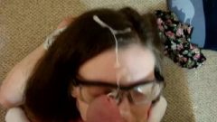 Tinder Prostitute / Escort Quick Face Painting! Massive Load Over Glasses! Facial